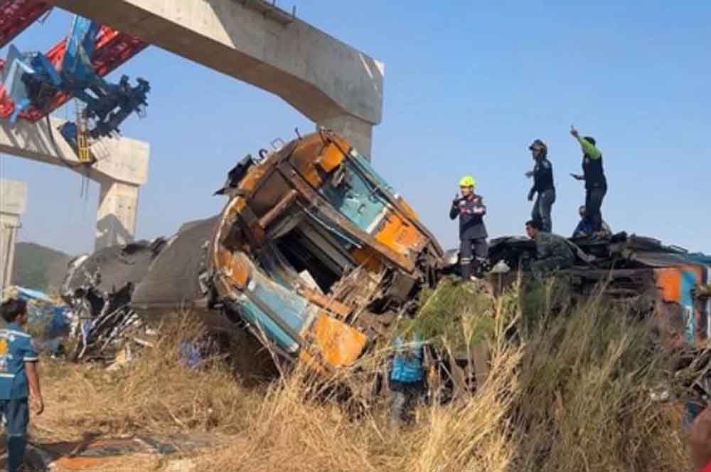 थाईलैंड में भीषण रेल दुर्घटना, मृतकों की संख्या 32 हुई, भारत ने व्यक्त की संवेदना