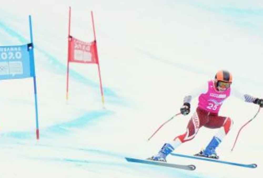बर्फ के मैदान में बराबरी की रेस: अल्पाइन स्कीइंग में महिलाओं की बढ़ती ताकत